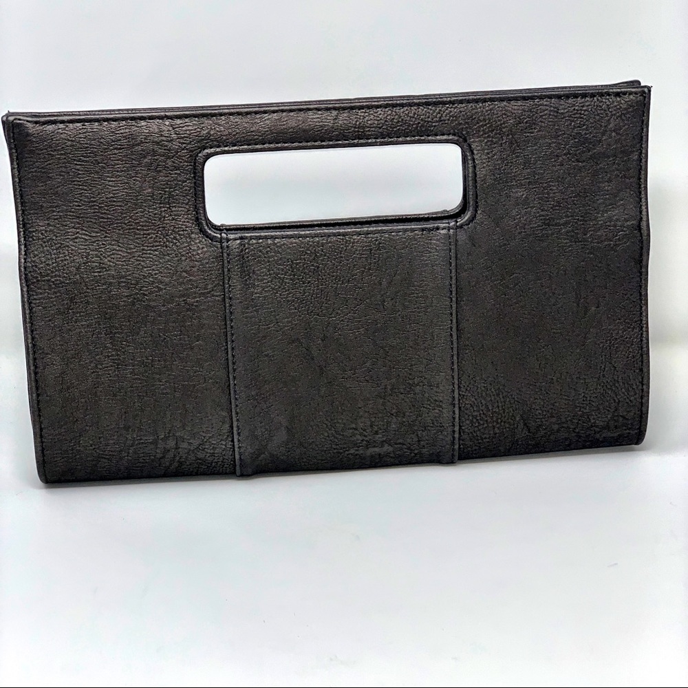 Silver Clutch